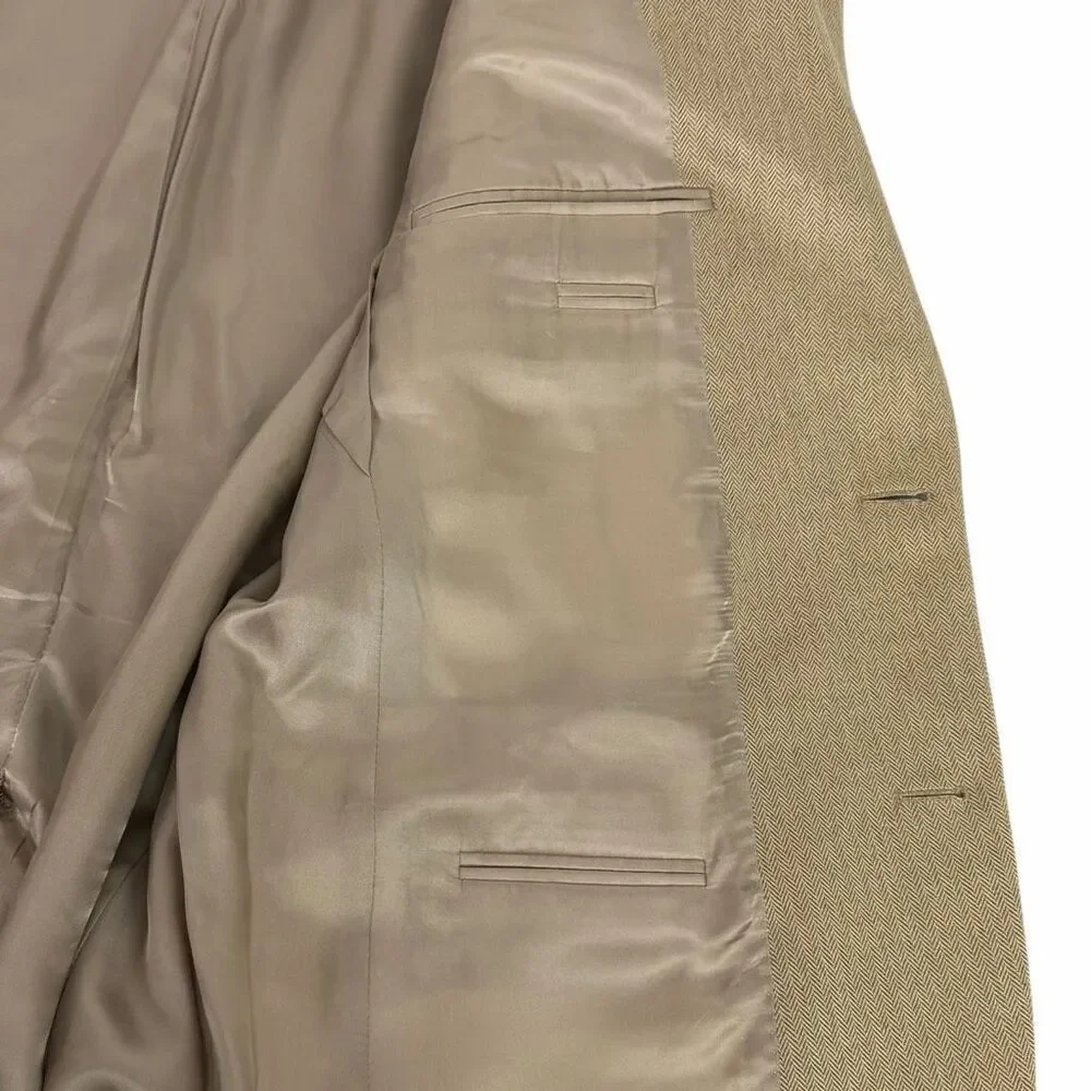 Jos A Bank Men’s Sports Coat 43R Brown Herringbone